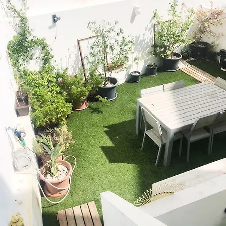 Apartamento Anjos 62 - Spacious Apartment With Garden